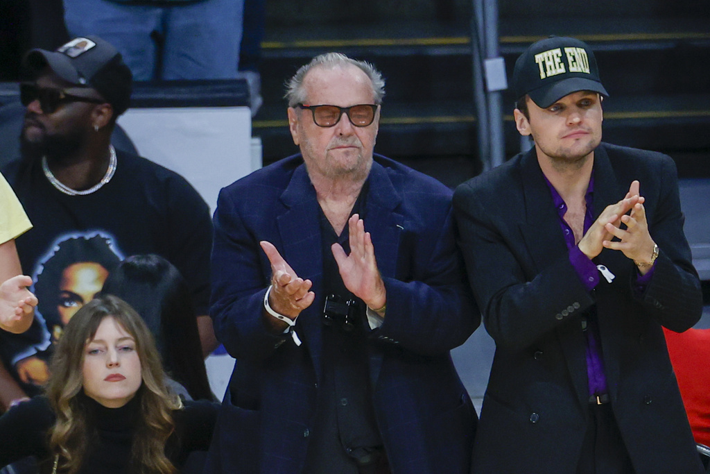 Jack Nicholson Returns