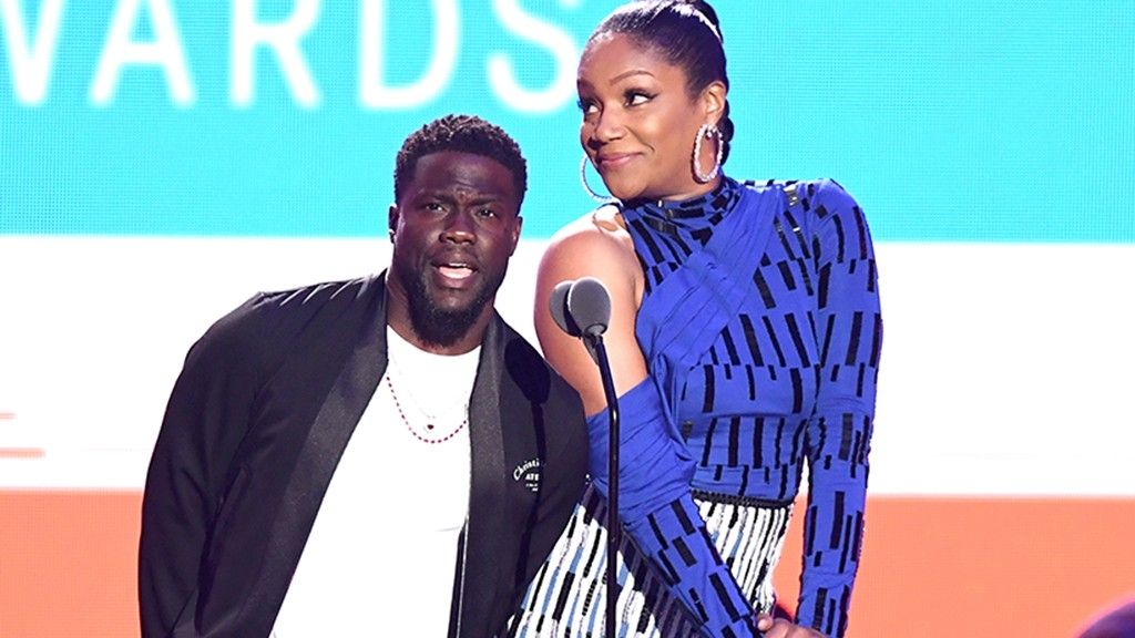 Kevin Hart Goes After the President During the Video Music Awards