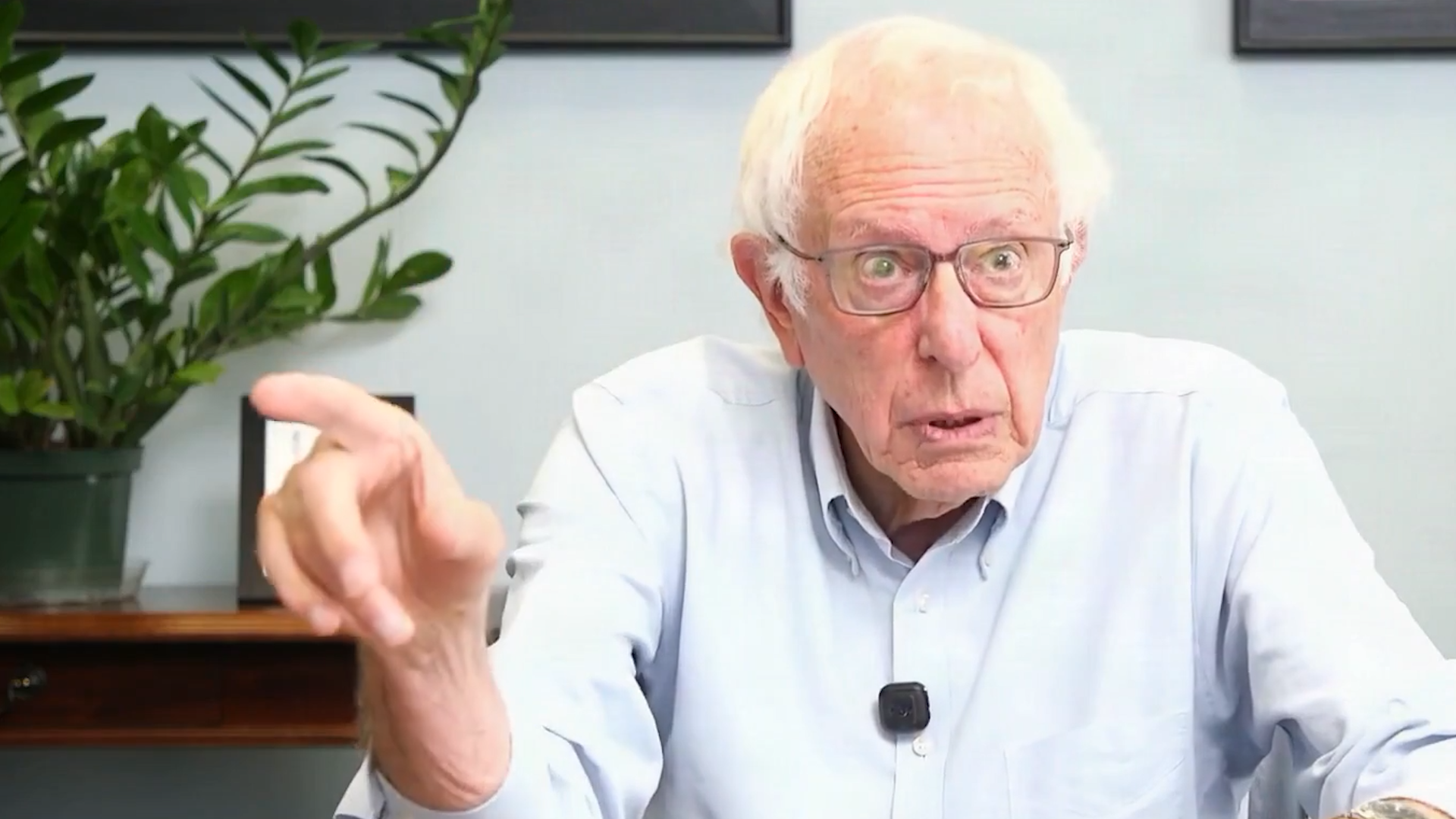 Bernie Sanders Invokes Hitler to Slam Trump