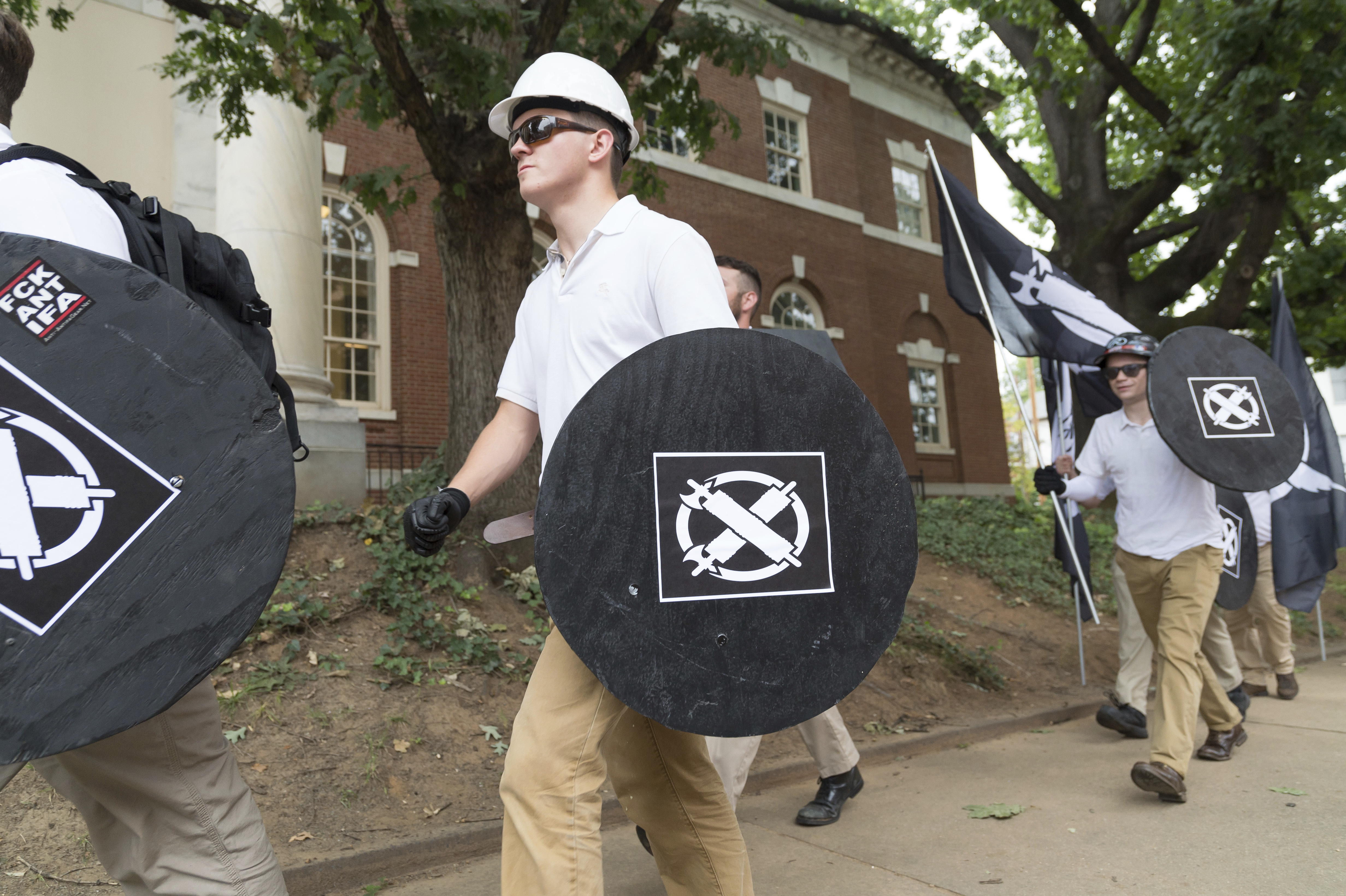 Report: FBI, DHS Warned of Growing Threats From White Supremacists in May