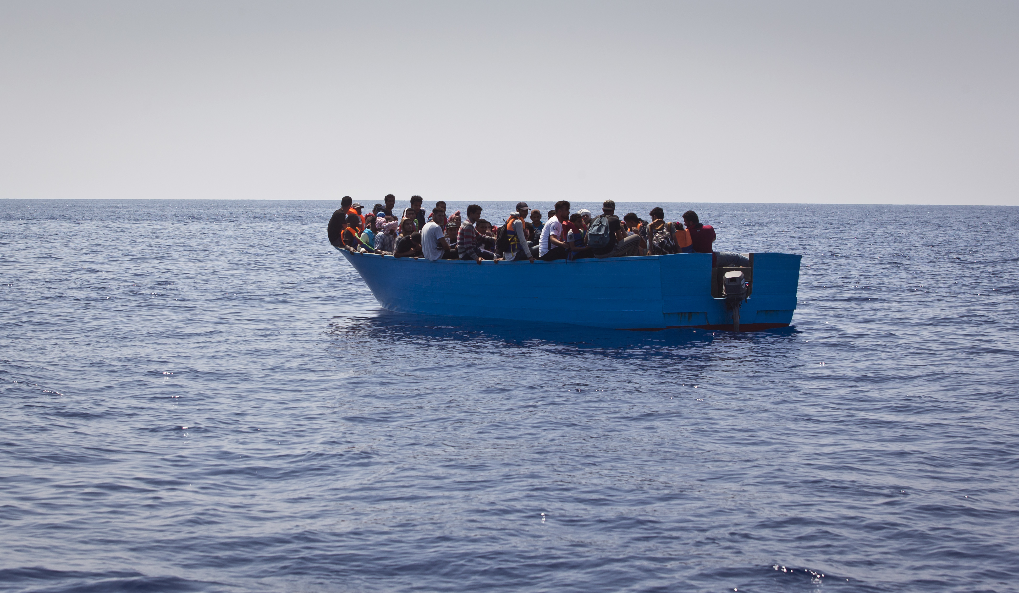 Germany offers money for migrants to go back home