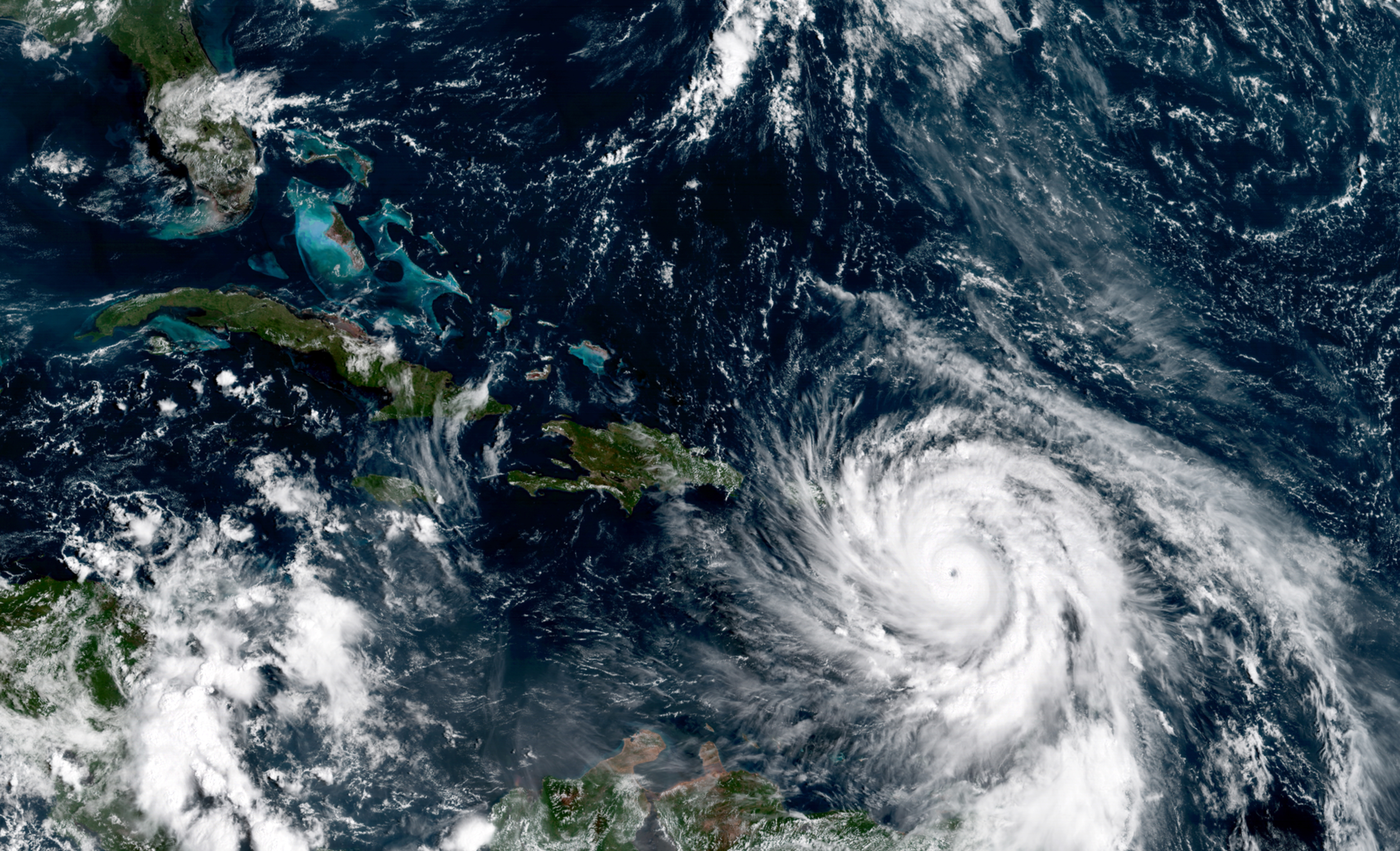 Hurricane Maria Hits Puerto Rico Head On