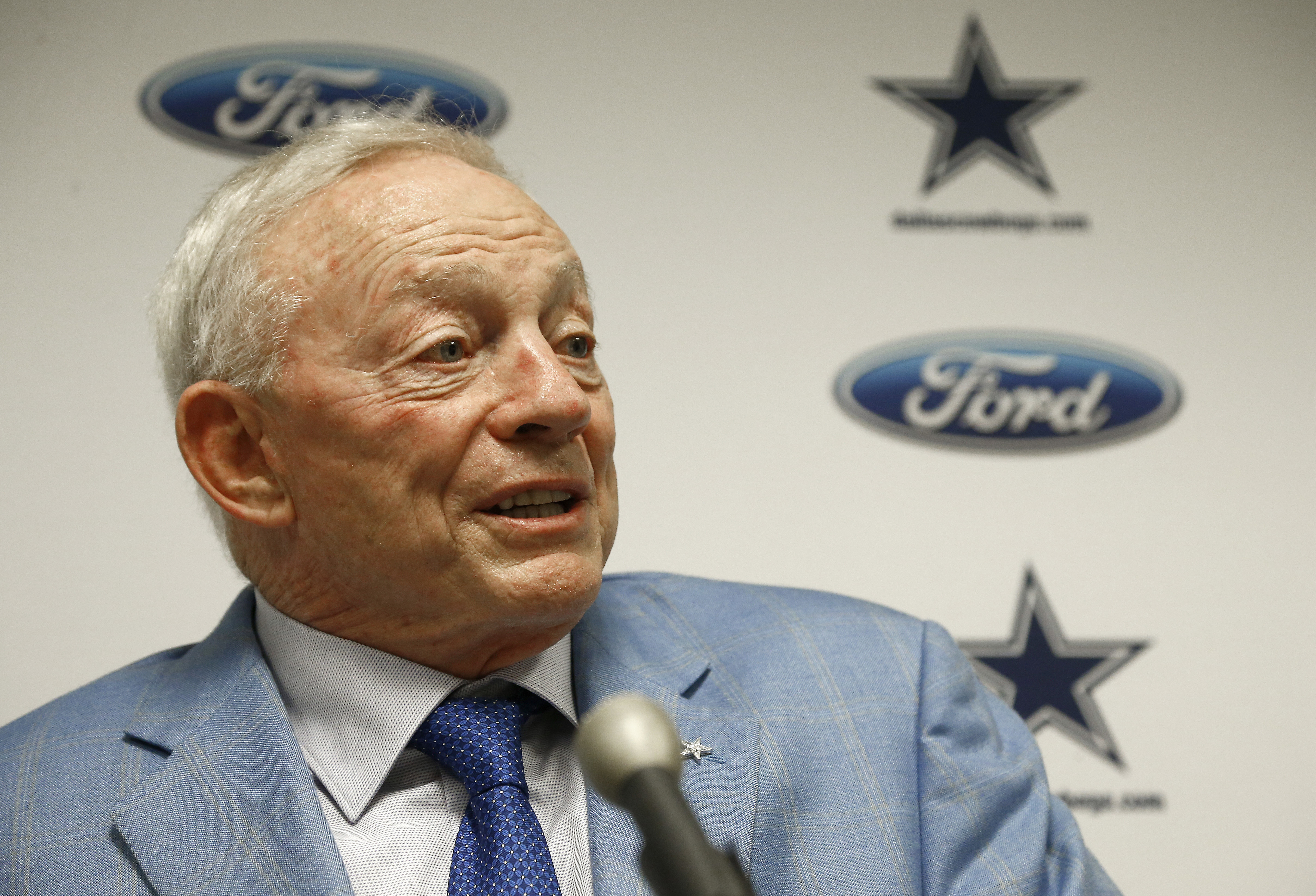 Dallas Cowboys Owner Jerry Jones: No Question NFL Is 'Suffering' From Protests
