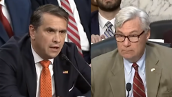 Senator Slanders FBI Director